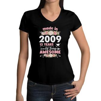 13 Years Old Gifts 13Th Birthday Born In 2009 Women Girls Women V-Neck T-Shirt | Mazezy