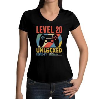 20 Years Old 20Th Birthday Girl Gift Level 20 Unlocked Women V-Neck T-Shirt - Seseable