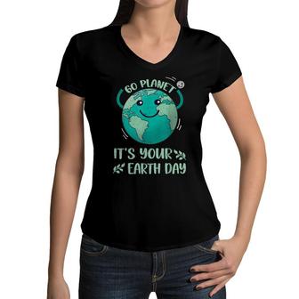 Cute Earth Day Happy Earth Day 2022 Go Plannet Womens Women V-Neck T-Shirt - Seseable