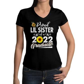 Funny Proud Lil Sister Of A 2022 Graduate Class Of 22 Women V-Neck T-Shirt - Seseable