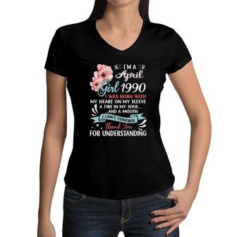 Im A April Girls 1990 31St Birthday Gifts 31 Years Old Women V-Neck T-Shirt - Seseable