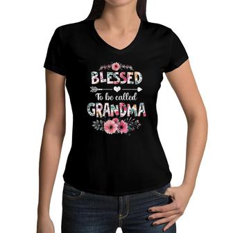 Womens Blessed To Be Called Grandma Funny Grandma Mothers Day Women V-Neck T-Shirt - Seseable
