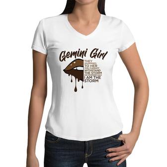 Gemini Girl Brown I Am The Storm Birthday Women V-Neck T-Shirt - Seseable
