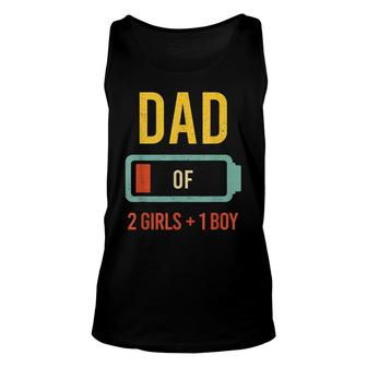 Funny Dad Of 1 Boys 2 Girls Low Battery Vintage Fathers Day Unisex Tank Top - Thegiftio UK