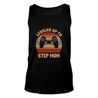 Leveled Up To Step Mom Gamer Vintage Retro Stepmom Mothers Day Unisex Tank Top - Seseable