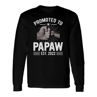 Vintage Promoted To Papaw 2022 Fathers Day New Grandpa Long Sleeve T-Shirt - Seseable