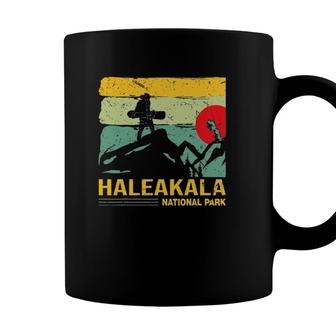 Hawaii Maui Snowboard Vintage Haleakala National Park Coffee Mug - Seseable