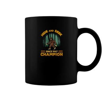 Hide Seek Champion 1967 Bigfoot Sasquatch Premium Coffee Mug - Monsterry UK