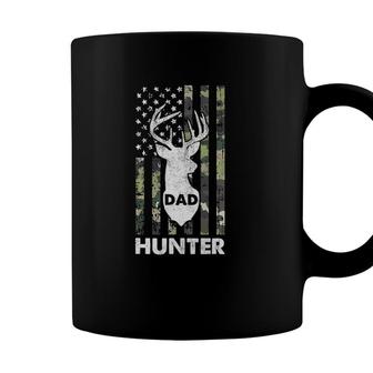 Mens Deer Hunter Dad Fathers Day Hunting American Flag Camo Papa Coffee Mug - Seseable