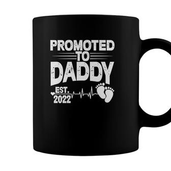 Promoted To Daddy 2022 First Time Father New Dad Fathers Day Coffee Mug - Seseable