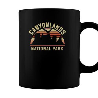 Retro Vintage National Park - Canyonlands National Park Coffee Mug | Seseable CA