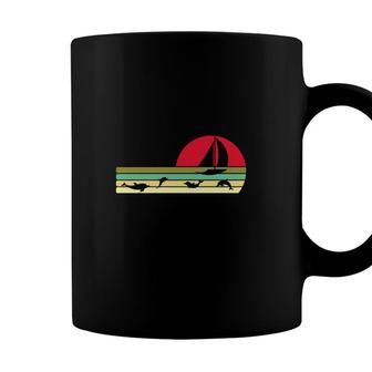 Sailing Sunset Retro Style Sailboat Best Gift 70S Hobby Coffee Mug - Seseable