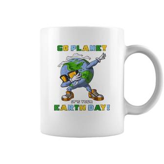 Go Planet Its Your Earth Day Dabbing Gift For Kids Coffee Mug - Seseable