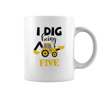 I Dig Being Five 5Th Birthday Yellow And Black Coffee Mug - Seseable
