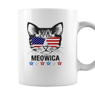 Womens 4Th Of July American Flag Cat Meowica V-Neck Coffee Mug - Seseable