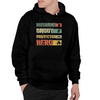 Husband Daddy Protector Hero Retro Vintage Fathers Day Hoodie - Seseable
