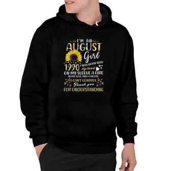 Im A August Girl 1990 31St Birthday Sunflower 31 Years Old Hoodie - Seseable