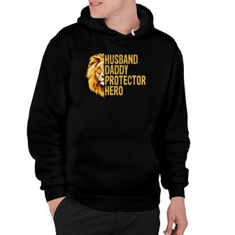 Lion Dad Funny Husband Daddy Protector Hero Fathers Day Hoodie - Seseable