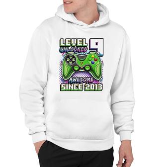 Level 9 Unlocked Awesome 2013 Video Game 9Th Birthday Boy Hoodie | Mazezy