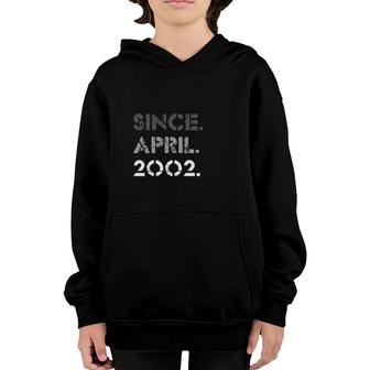 Legend Vintage April 2002 19 Years Old 19Th Birthday Gift Youth Hoodie - Seseable