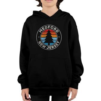 Medford New Jersey Nj Vintage Graphic Retro 70S Youth Hoodie | Mazezy
