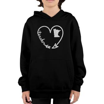 Retro Minnesota Teacher Arrow Heart Home State Gift Youth Hoodie - Seseable