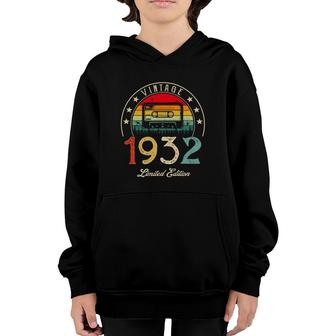 Vintage 1932 Retro Cassette 90Th Birthday 90 Years Old Youth Hoodie | Mazezy