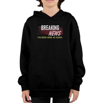 Womens Funny 40 Years Work Anniversary 40Th Employee Appreciation V-Neck Youth Hoodie | Mazezy
