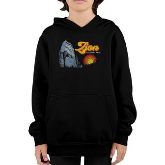 Zion National Park Retro Throwback Graphic Tee Youth Hoodie | Mazezy