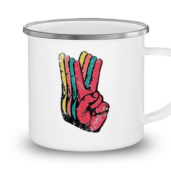 Womens Peace Hand Sign Retro Vintage 70S 80S 90S Pop Culture Gift V-Neck Camping Mug - Seseable