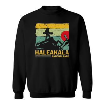 Hawaii Maui Snowboard Vintage Haleakala National Park Sweatshirt - Seseable