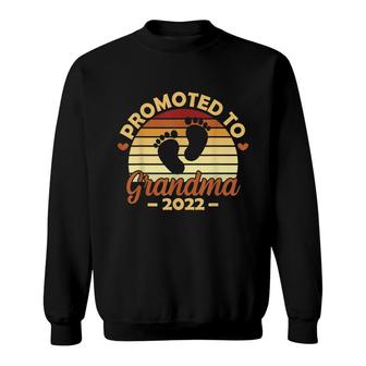 Promoted To Grandma 2022 Retro Sunset Sweatshirt - Seseable