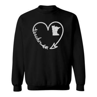 Retro Minnesota Teacher Arrow Heart Home State Gift Sweatshirt - Seseable