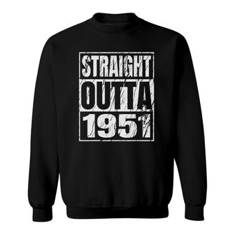 Straight Outta 1951 70Th Birthday Gifts 70 Years Old Vintage Sweatshirt - Seseable