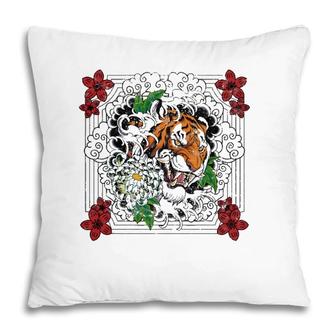 Tattoo Style Traditional Japanese Tiger Chinese Zodiac Pillow | Mazezy
