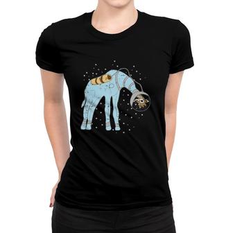 Area-51 Giraffe Astronaut Alien Space Easy Halloween Gift Women T-shirt | Mazezy