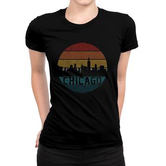Chicago Skyline Vintage Retro Illinois Pride Gift Women T-shirt | Mazezy