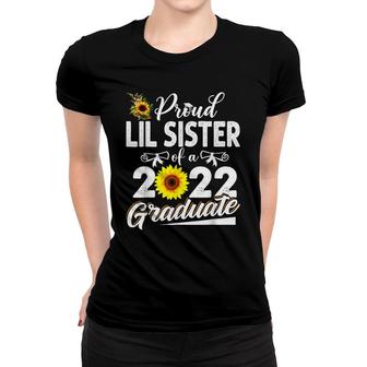 Funny Proud Lil Sister Of A 2022 Graduate Class Of 22 Women T-shirt - Seseable
