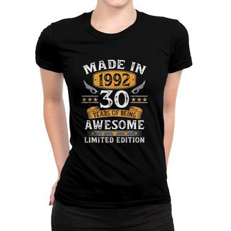 Made In 1992 30 Years Old Gifts 30Th Birthday Gift For Men Women T-shirt | Mazezy