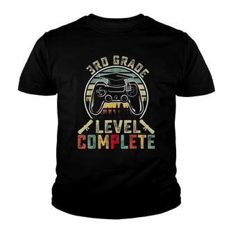 3Rd Grade Level Complete Gamer 3Rd Grade Graduation Gifts Youth T-shirt - Thegiftio UK