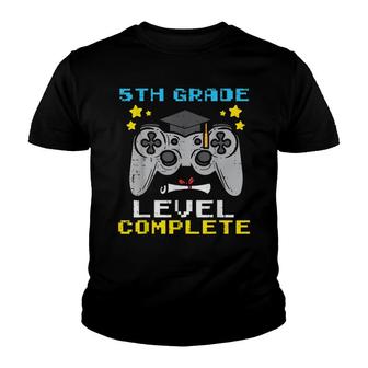 5Th Grade Level Complete Game Controller Last Day Of School Youth T-shirt - Thegiftio UK