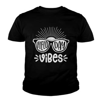 Field Day Vibes Kids Boys Girl Teacher Field Day Squad 2022 Youth T-shirt - Seseable