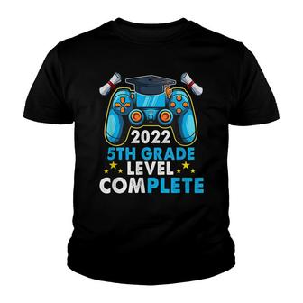 Gamer 2022 5Th Grade Level Complete Senior 22 Graduation Youth T-shirt - Thegiftio UK