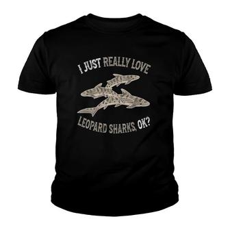 I Love Leopard Sharks Cute And Funny Leopard Shark Youth T-shirt - Thegiftio UK