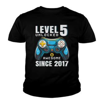 Level 5 Unlocked 5 Year Old Boy Video Game 5Th Birthday Game Youth T-shirt - Seseable