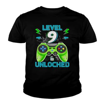 Level 9 Unlocked Birthday Kids 9Th Video Game Nine Years Old Youth T-shirt - Seseable