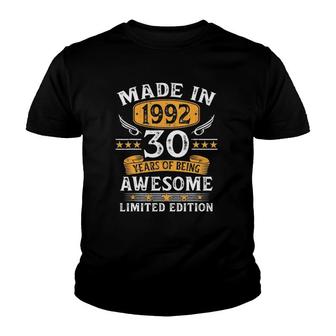 Made In 1992 30 Years Old Gifts 30Th Birthday Gift For Men Youth T-shirt | Mazezy
