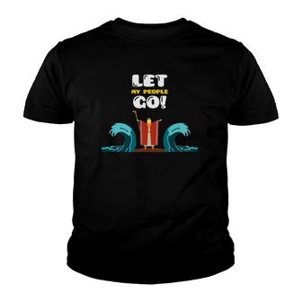 Moses Parts The Red Sea Jewish Passover Holiday Youth T-shirt - Thegiftio UK