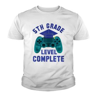5Th Grade Class Of 2022 Gamer Level Complete Graduation Youth T-shirt - Thegiftio UK