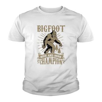 Bigfoot Hide Seek Champion Men Women Sasquatch Tee Youth T-shirt - Monsterry UK